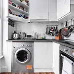 Spacious London Flat Near Primrose Hill & Camden Pass The Keys